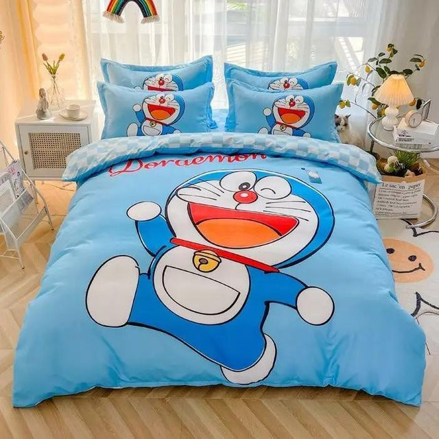 Doraemon Bettwäsche-Set aus reiner Baumwolle in Blau mit Cartoon-Motiv von Bin Chi Textiles, B/H: 200 x 200 cm - Bild 1