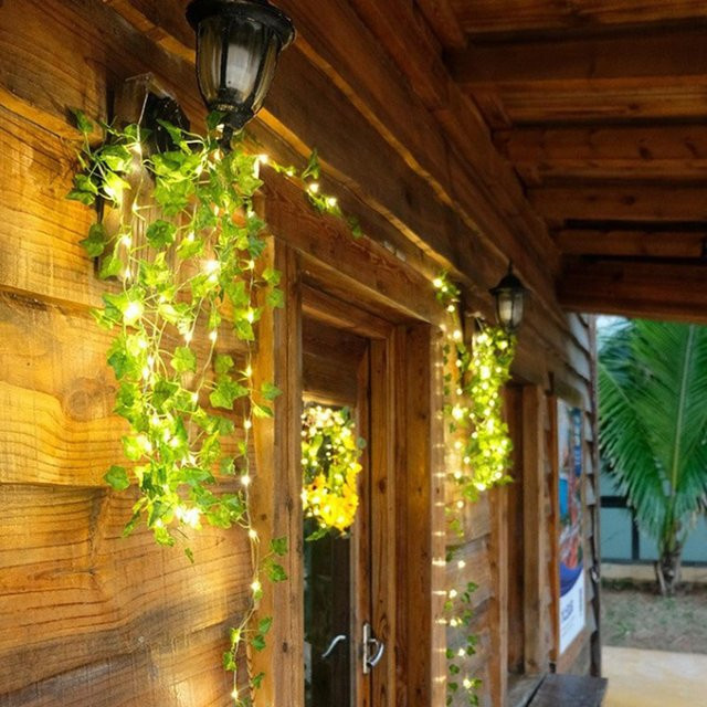 Kongdii LED Efeu-Lichterkette mit grünen Blättern in Warmweiß, USB- und batteriebetrieben, 2m Länge mit 20 LEDs - Bild 1
