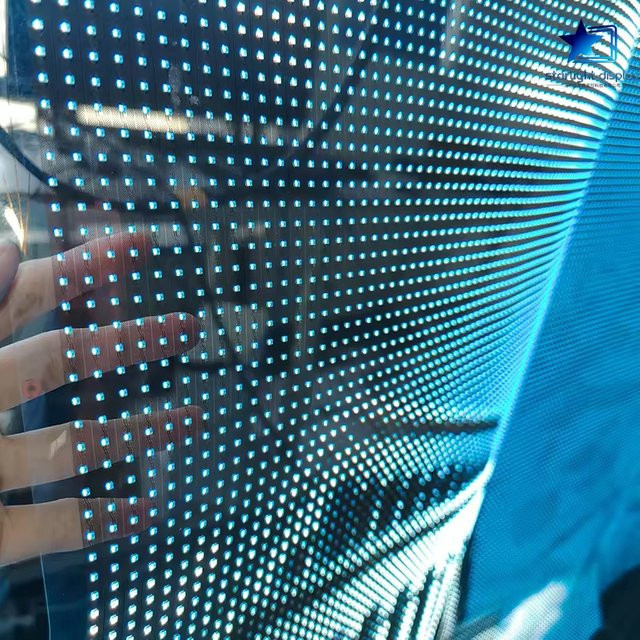 Flexible transparente LED-Folie für Glasfenster P6 P8 P10 selbstklebend - Bild 1