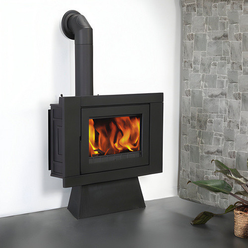 GLOBEFIRE Kaminofen Neptune Elegance aus Gusseisen in Schwarz mit 9,2 kW Leistung - Bild 4