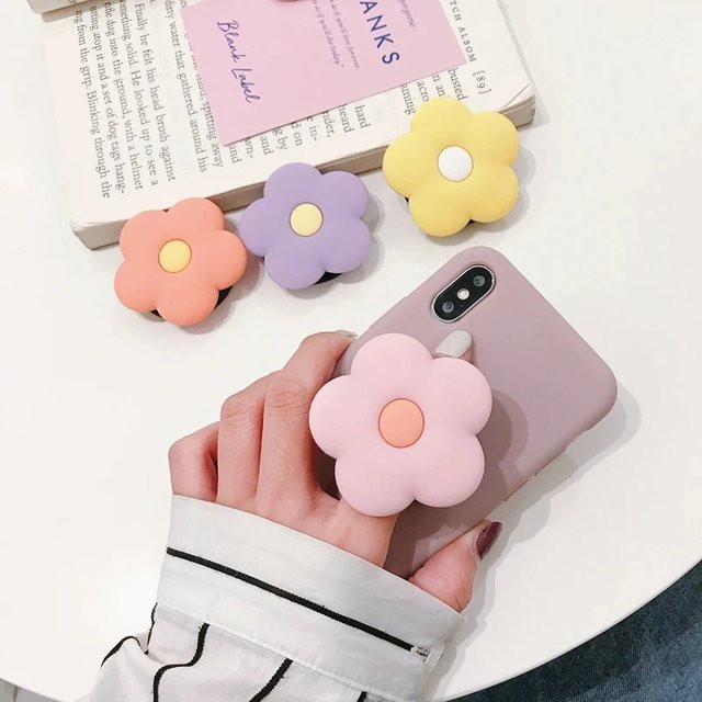 JXSFLYE Universal Handyhalterung mit Blumen-Design in Blau als Stretch-Fingerhalterung für dein Smartphone - Bild 1