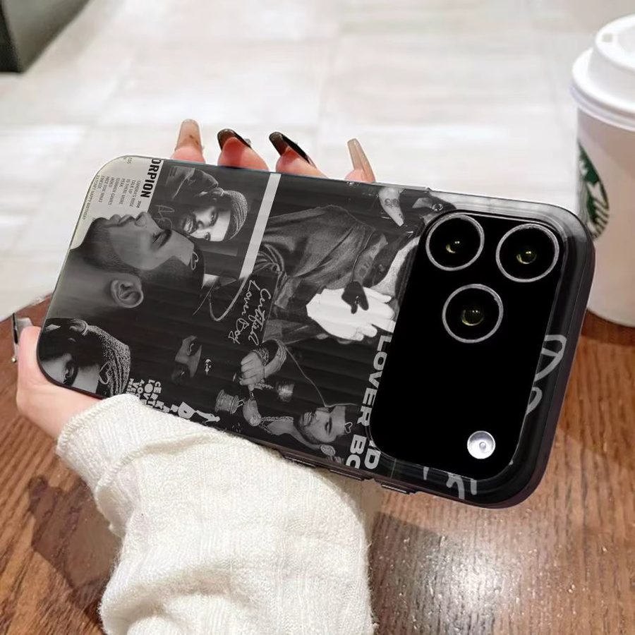 Silikon Handyhülle mit Rapper Drake Design für Apple iPhone 16 15 14 13 12 11 Pro Max Plus Pro, mehrfarbig, weich und geriffelt - Bild 3