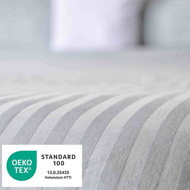 bertsch Hotelwäsche Riga Mako-Satin-Bettwäsche mit 8mm Feinstreifen in Weiß, B/L: 140 x 210 cm und 80 x 80 cm - Bild 1