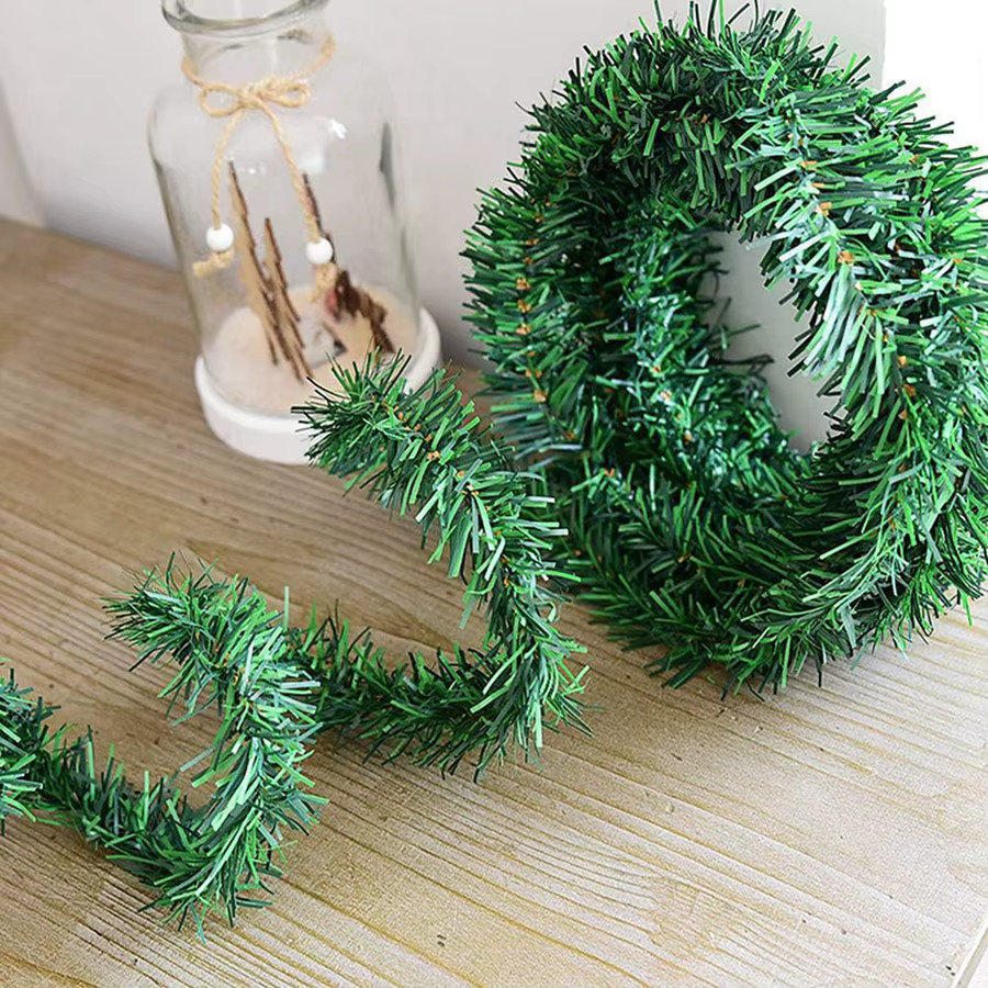 ZQCY Künstlicher Efeublatt Kranz in Grün für Hochzeit, Weihnachten und DIY Dekoration - Bild 2
