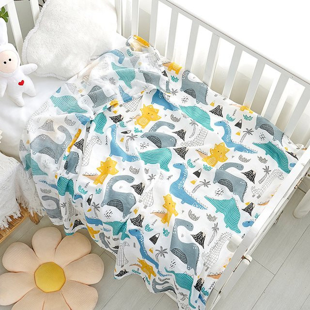 Weiche Babydecke aus Bambus-Baumwolle in Weiß mit Tierprint, 2-lagige Gaze als Pucktuch oder Kinderwagendecke, B/H: 120 x 110 cm - Bild 1