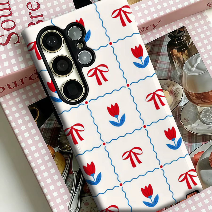 Stoßfeste Doppelschicht Handyhülle mit Rot-Blauer Schleife und Tulpen Patchwork für Samsung Galaxy S25 Ultra, S24 und S23 Ultra Plus - Bild 3