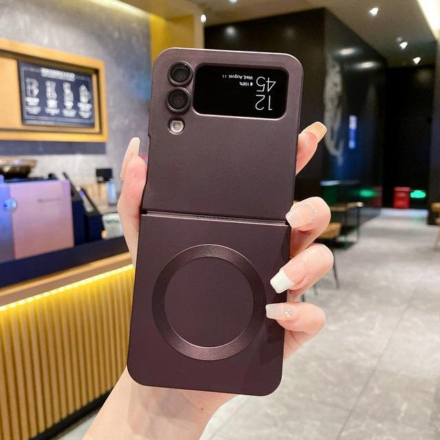 Samsung Galaxy Z Flip 4 und Z Flip 3 5G Magsafe Schutzhülle in Purple mit Flüssigmagnet-Funktion - Bild 1