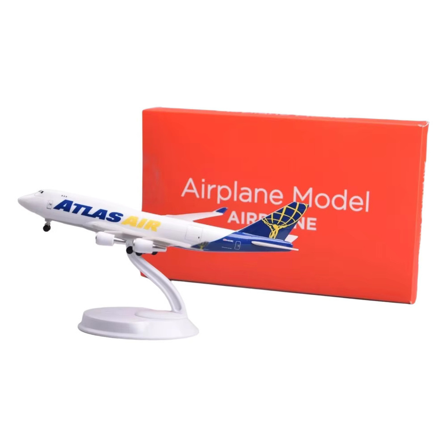 ZOCO Atlas Cargo Flugzeugmodell-Bausatz, mit Ständer und Rädern, öffnbare Kabinentür - Bild 2
