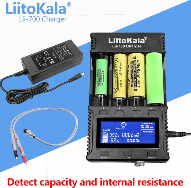 LiitoKala Lii-700 Batterieladegerät für 3,7V/1,2V Akkus (18650/26650/16340/18500) mit Display in Schwarz - Bild 1