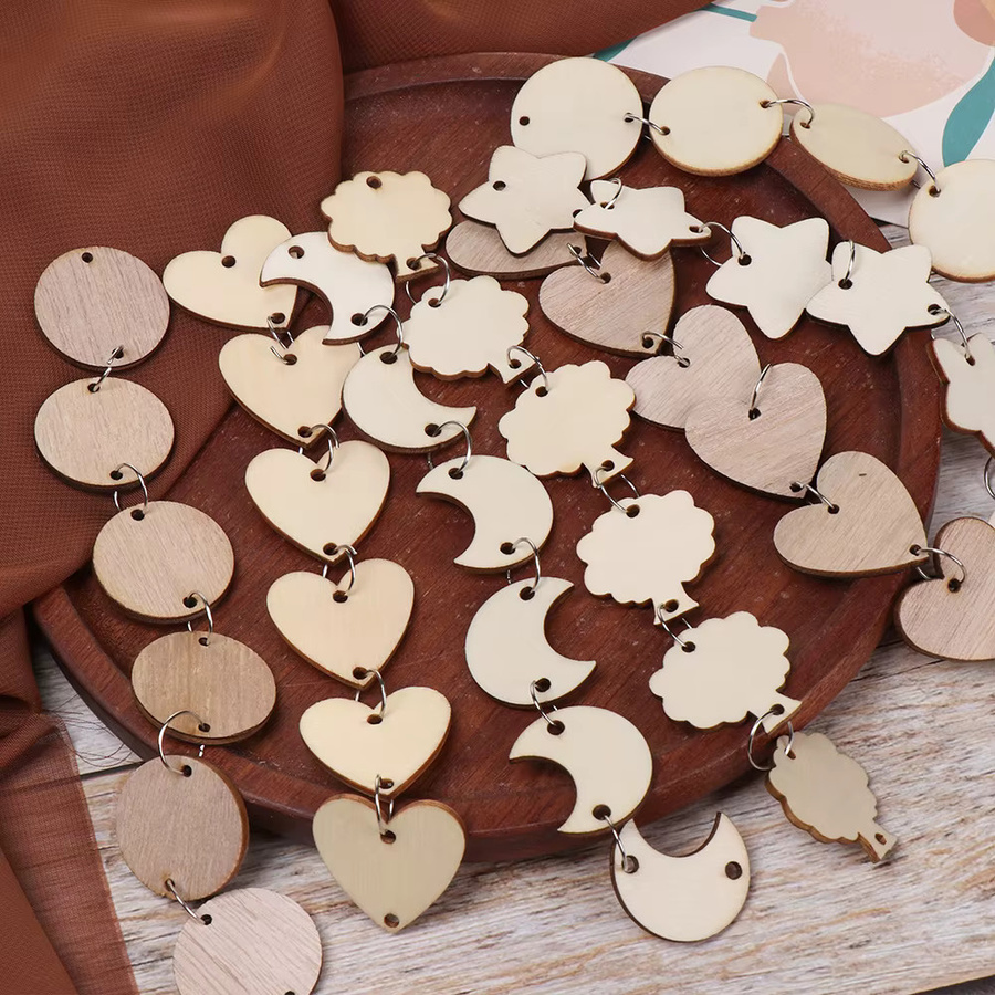 50 Stück Holz-Kreisscheiben mit Loch für DIY-Dekoration und Kunsthandwerk - Bild 1