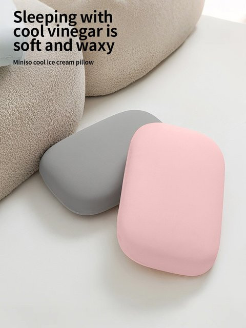 VRZONE Multifunktionales Nackenkissen aus Memory-Schaum in Blau mit ergonomischer Konturierung - Bild 1