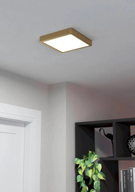 Eglo LED Aufbauleuchte Fueva 5 eckig in Messing und Weiß mit 17 W - Bild 1