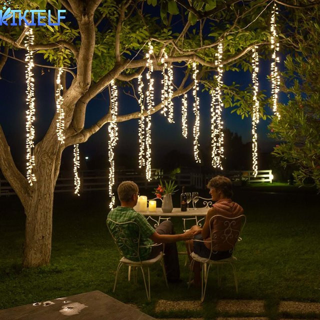 KIKIELF LED Feuerwerks Lichterkette in Warmweiß für Garten, Terrasse, Hochzeit und Party - Bild 1