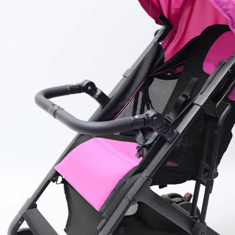 Universeller verstellbarer Ersatzgriff für Baby Kinderwagen als Stoßstange und Armlehne in Schwarz - Bild 4