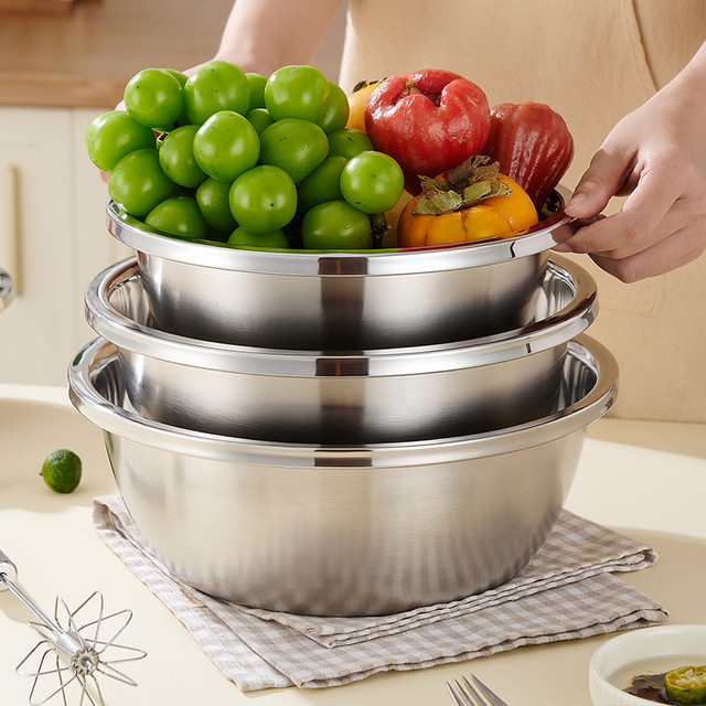 Stapelbare Rührschüssel aus Edelstahl in Silber, runde Salatschüssel für Gastronomie und Bäckerei, Durchmesser: 36,0 cm, Höhe: 10,5 cm - Bild 1