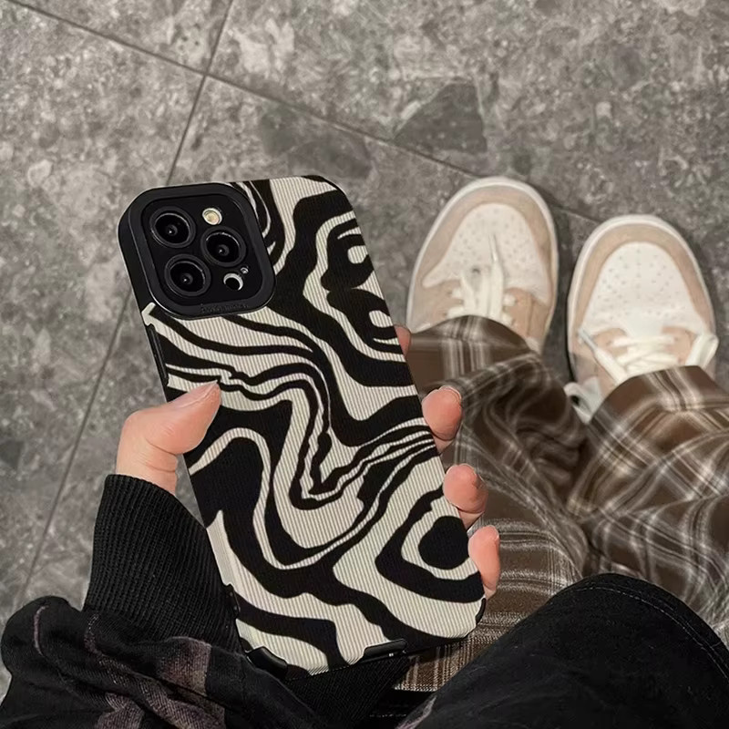 Stoßfeste Luftsilikon-Telefonhülle mit Zebra-Streifen-Design für iPhone 11 bis iPhone 17 Pro Max in Multicolour - Bild 5