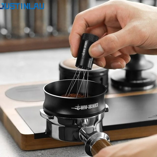JUSTINLAU Magnetischer Kaffee-Dosiertrichter aus Edelstahl in Schwarz, Espresso-Dosierring für Siebträger, Durchmesser: 58 mm - Bild 1