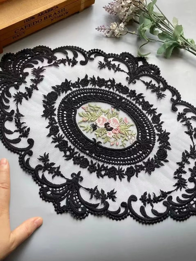 YUMMY Blumen-Spitzen-Applikationsbesatz aus Polyester-Netz in Schwarz, B: 43 cm, H: 30 cm - Bild 6