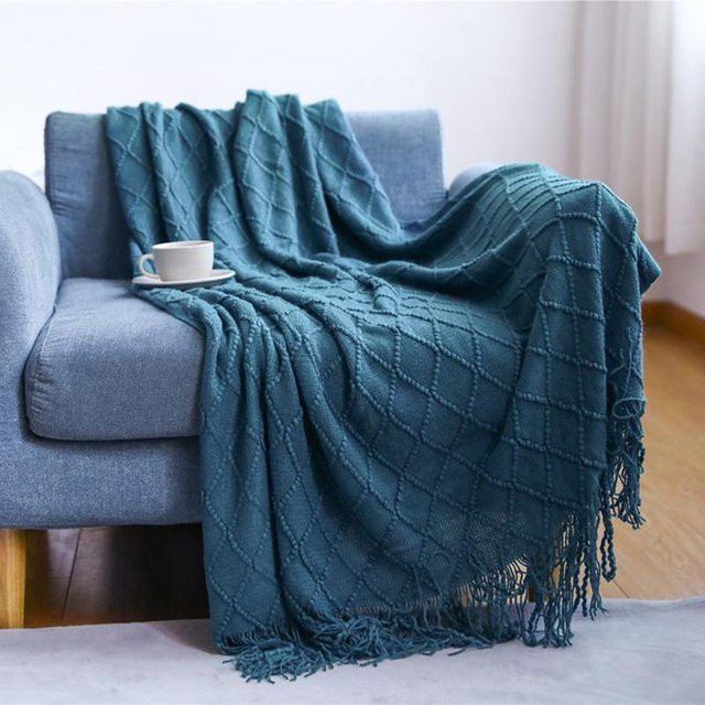 Yiran Furniture Strickdecke in Grün, weiche und strukturierte Überwurfdecke für Sofa und Bett, B/H: 127 x 172 cm - Bild 1