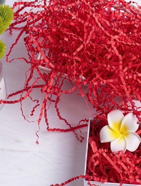 Rotes Krepppapier-Füllmaterial für Geschenkboxen und Dekorationen - Bild 1