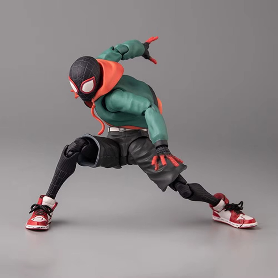 Bandai Marvel Spider-Man Sentinel Sv Anime Figur, Action Figur, Bewegliche Puppe - Bild 1