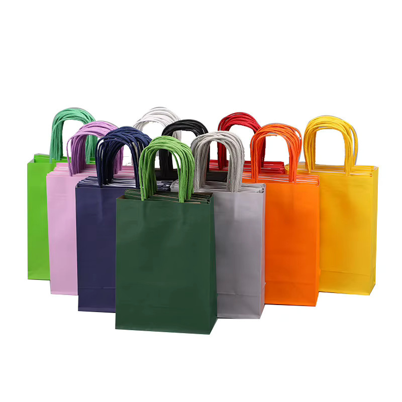 16er Set bunte Kraftpapier Geschenkbeutel für Hochzeit und Party in Mehrfarben - Bild 2