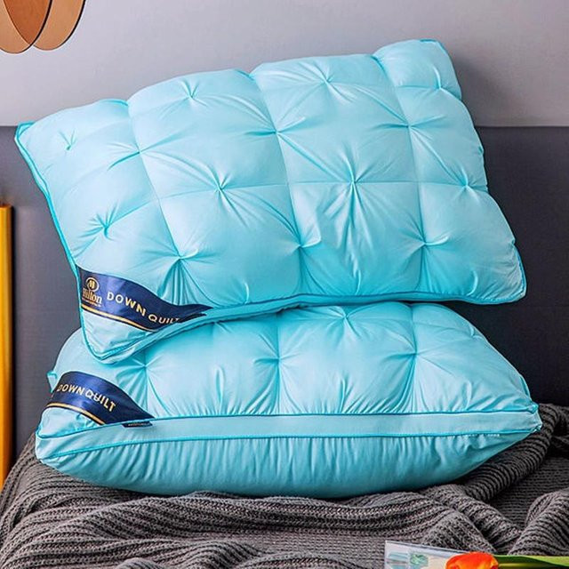 Quelle Hersteller Nackenstützkissen Set aus einem hohen und einem niedrigen Kissenkern aus Polyester für dein Bett - Bild 1