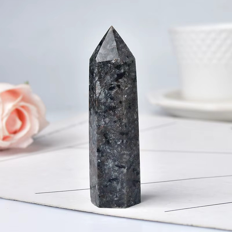 RYCRYSTAL Natürlicher Feuerstein Quarz Obelisk als sechseckiges Kristallprisma zur Heilung und Dekoration - Bild 2