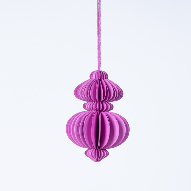 Moderner geometrischer Deko-Hänger aus Papier von Blume2000 in Lila, rund, B: 12,0 cm, T: 8,0 cm, H: 1,0 cm - Bild 1