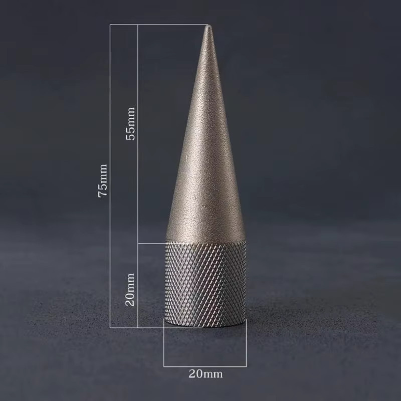 Vulcan Professionelles Leder-Lochwerkzeug mit 300Mesh Schmirgelbeschichtung in Silber - Bild 3