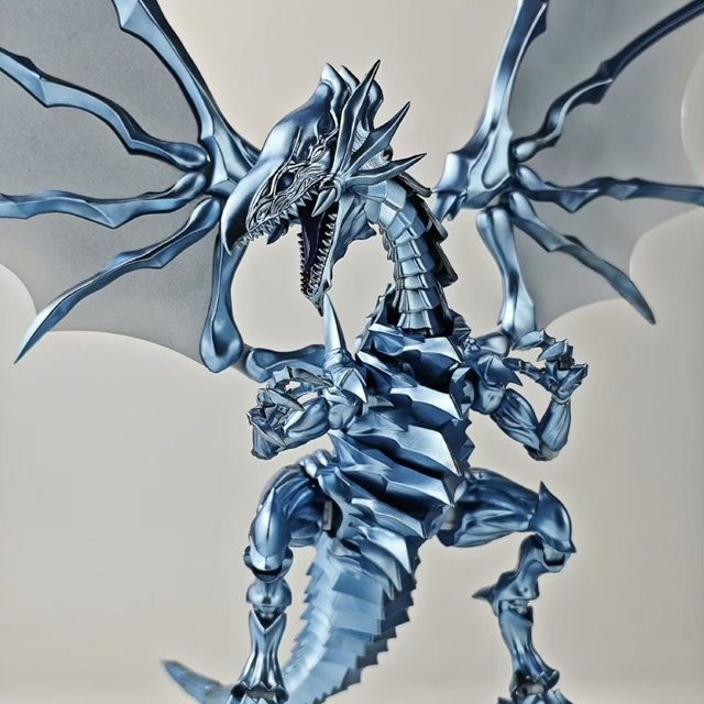 TAKARA TOMY Yu-Gi-Oh Blauäugiger Weißer Drache, Actionfiguren Bausatz, Modell Metall-Spritzlackiert - Bild 1