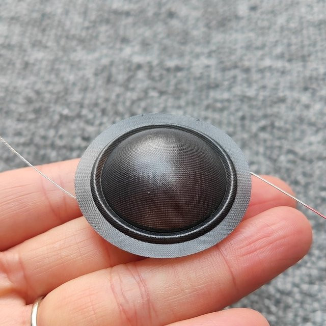 DynAudio Hochtöner-Spulen mit Seidenmembran 28mm 4 Ohm Schwarz für Lautsprecher-Reparatur 1 Paar - Bild 1