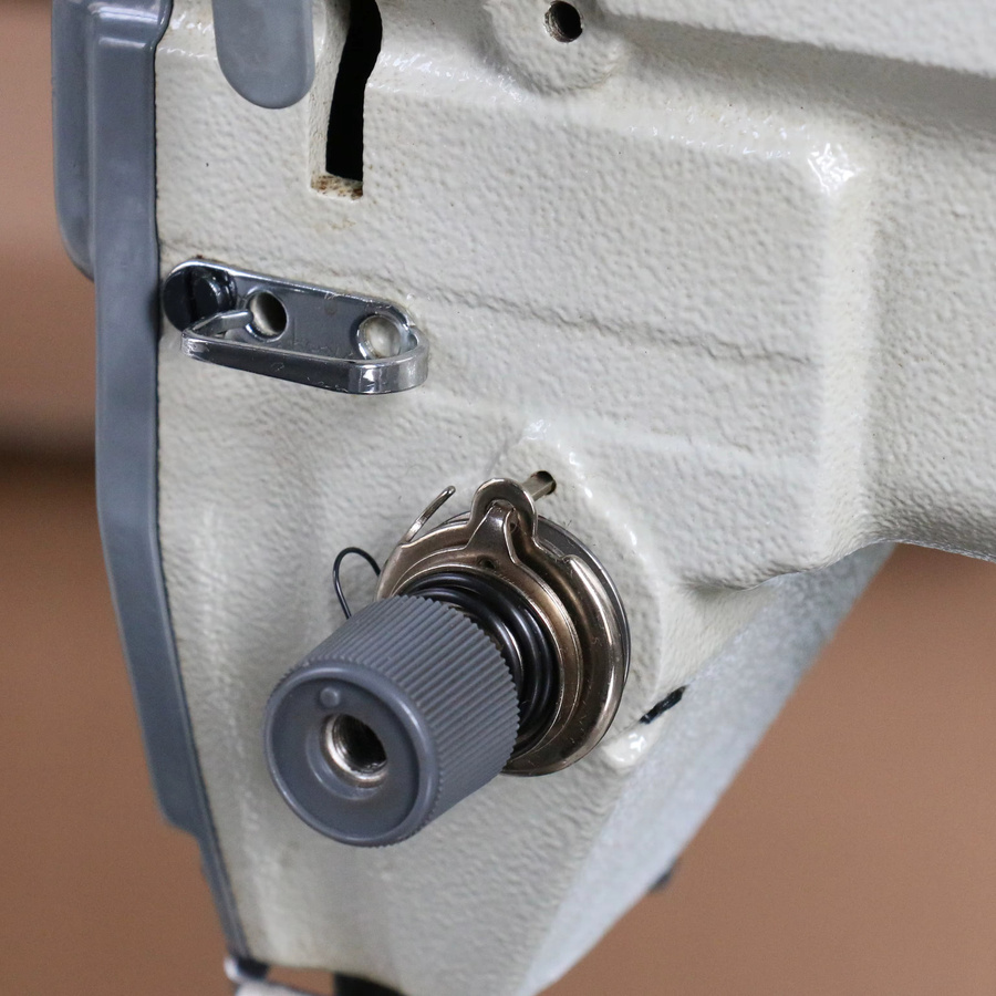 XMSJ Professionelle Perückenherstellungsmaschine Industrielle Post-Bed-Nähmaschine für Haartressen in Weiß - Bild 2