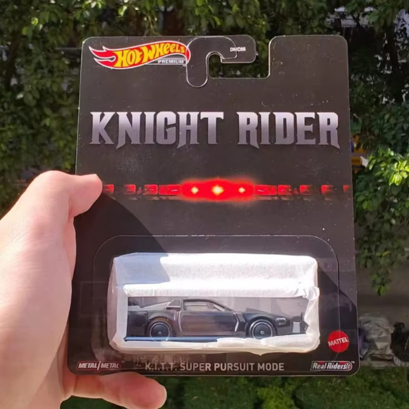 Hot Wheels Knight Rider K.I.T.T., Druckguss-Modellauto, Schwarz, 1:64, ab 3 Jahren - Bild 2