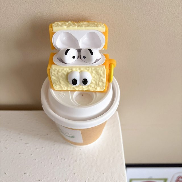 Niedrige Toast-Brot Schutzhülle für AirPods 1/2/3 Generation und AirPods Pro/Pro 2 in Gelb - Bild 1