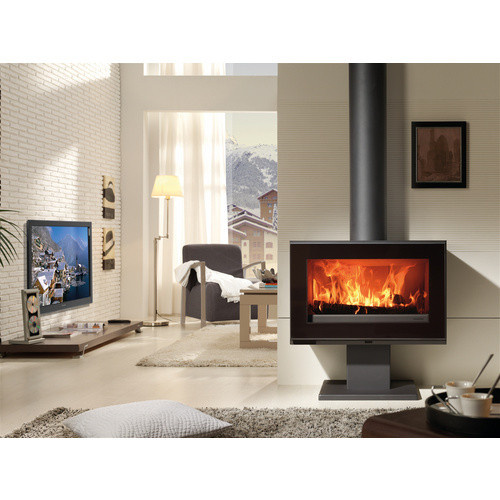 Panadero Maja-S Kaminofen aus Stahl in Schwarz Metallic mit 7 kW Leistung - Bild 2