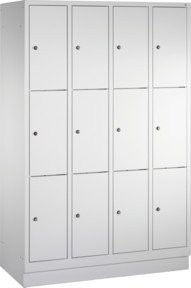 C+P Fächerschrank Classic auf Sockel mit 12 Fächern, Farbe Lichtgrau, H x B x T: 180 x 119 x 50 cm - Bild 1