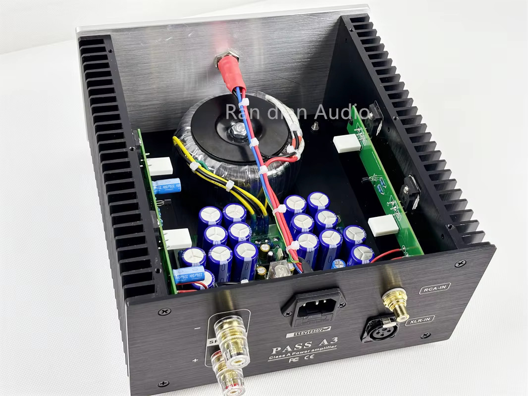 Pass Labs HIFI PASS A3 Mono Single-Ended Pure Class A Leistungsverstärker in Schwarz mit 30W Leistung und RCA & XLR Anschlüssen - Bild 3