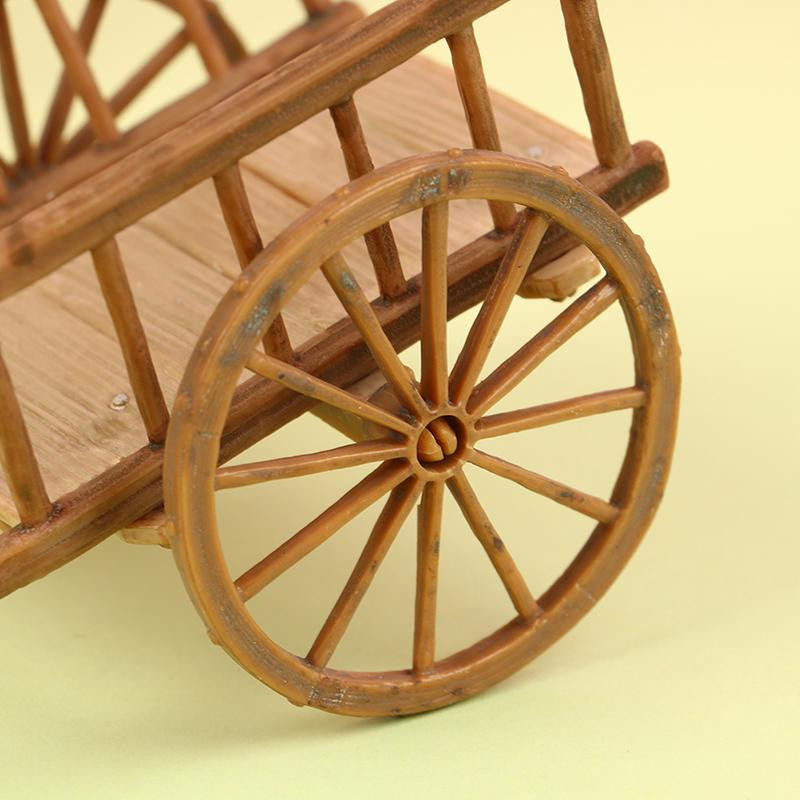 Puppenhaus Miniatur Simulation Montierter Wagen Modell DIY Zubehör Gartenmöbel Spielzeug Dekor aus Kunststoff - Bild 2