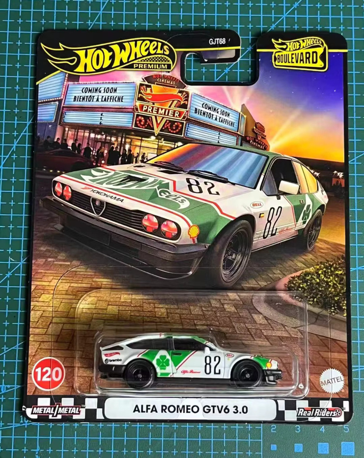 Hot Wheels Boulevard 24 Bmw M5, Druckgussfahrzeug, 1:64 - Bild 2