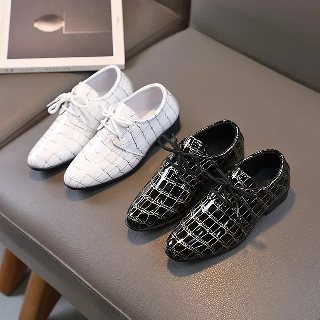 JGSHOWKITO Lederschuhe für Jungen in Schwarz, rutschfeste Kasualschuhe für Schule und besondere Anlässe - Bild 1