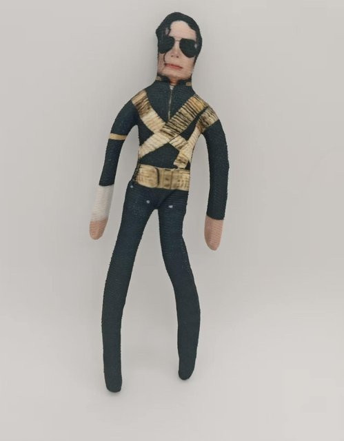 Yiran Health & Beauty Michael Jackson Puppe, Plüsch, 28cm, ab 1 Jahr - Bild 1