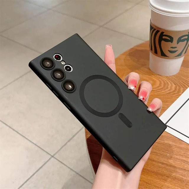 Magnetische stoßfeste MagSafe-Schutzhülle für Samsung S24 Ultra, S23, S22 und S21 FE Plus in Braun mit mattem Finish und kabelloser Ladefunktion - Bild 1