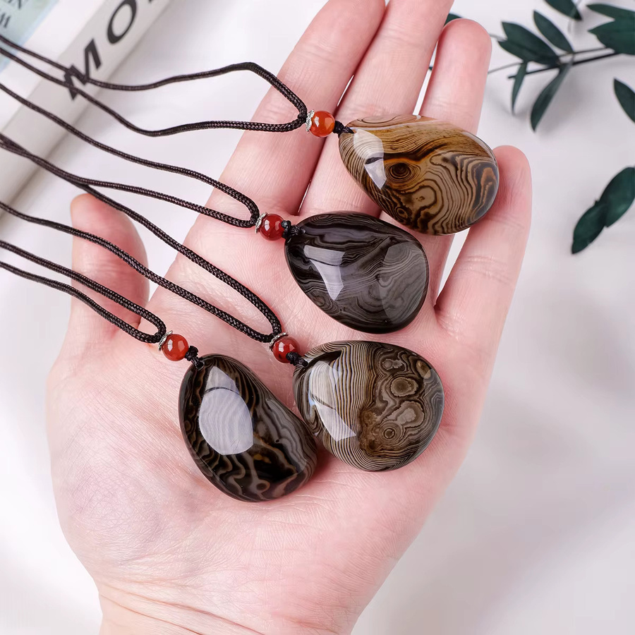 Natürlicher Sardonyx und Achat Trommelstein als polierter Rohstein für DIY Schmuck - Bild 4