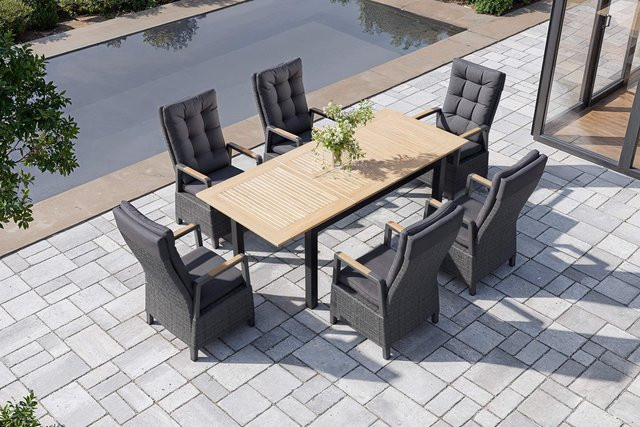 OUTFLEXX Nova Garten-Essgruppe aus Aluminium, Polyrattan und Teak mit 6 Sesseln, anthrazit/grau/natur, ausziehbar, verstellbare Rückenlehne mit Teak-Armlehnen - Bild 1
