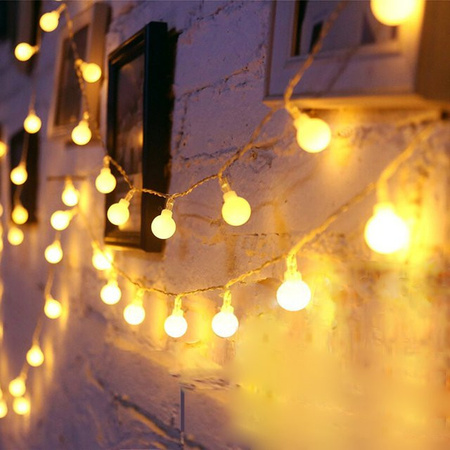 KIKIELF LED Ball String Light Globe in Warm White für Outdoor und Indoor, USB/Batteriebetrieben
