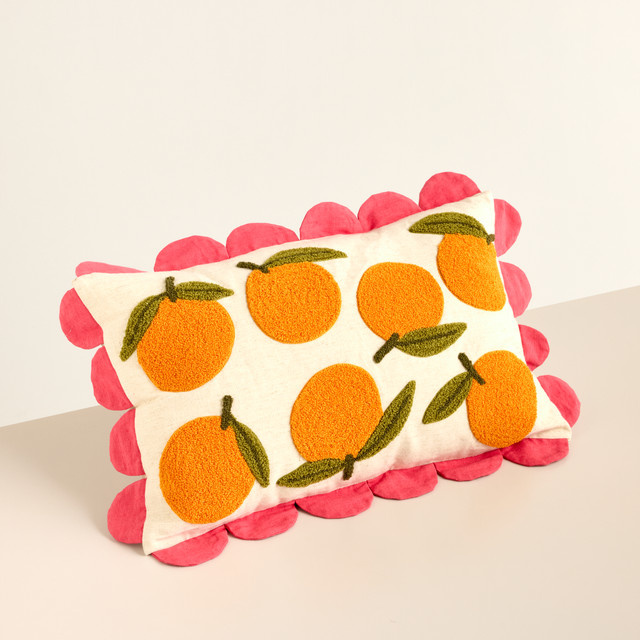 Baumwollkissen Green Living mit floralem Orangen-Design in Weiß und Orange, B/H: 45 x 45 cm - Bild 1