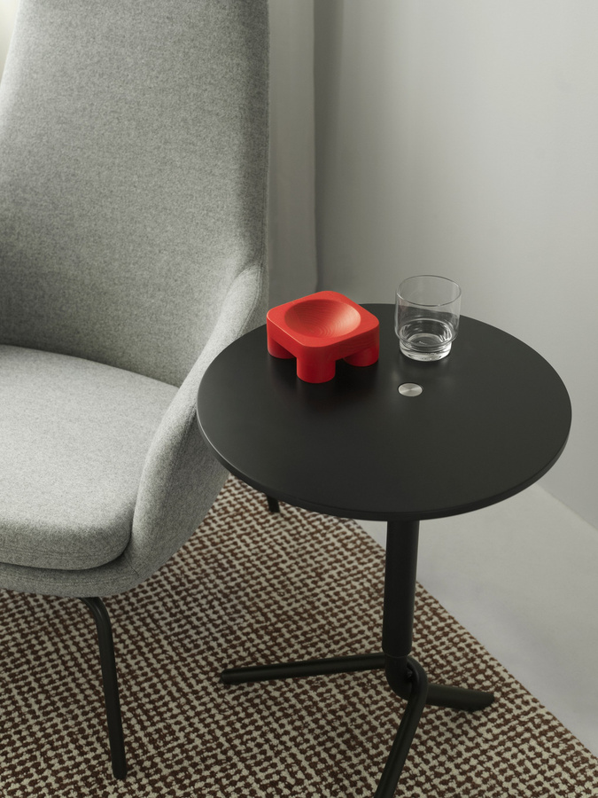 Normann Copenhagen Lift Beistelltisch in Schwarz mit höhenverstellbarer Funktion und skandinavischem Design - Bild 2