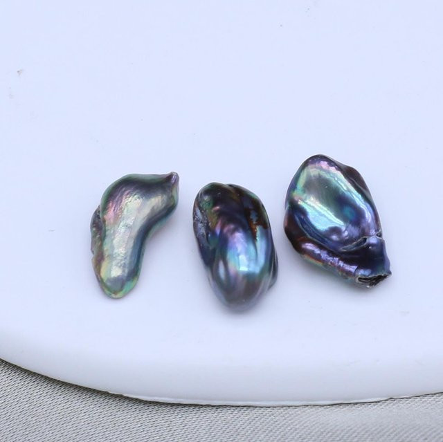 Süßwasserperlen, unregelmäßig, grau, 8x12mm, 3 Stück - Bild 1