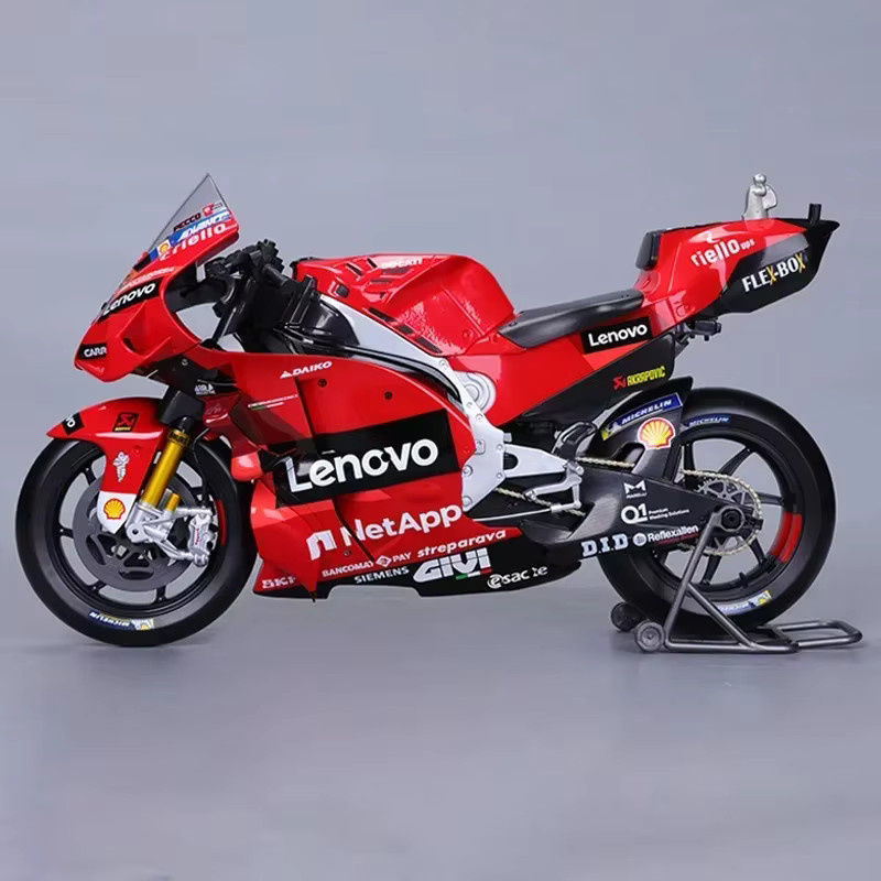 Bburago Moto GP Ducati Lenovo Team 2024, Druckguss-Modell, 1:6, ab 14 Jahren - Bild 2